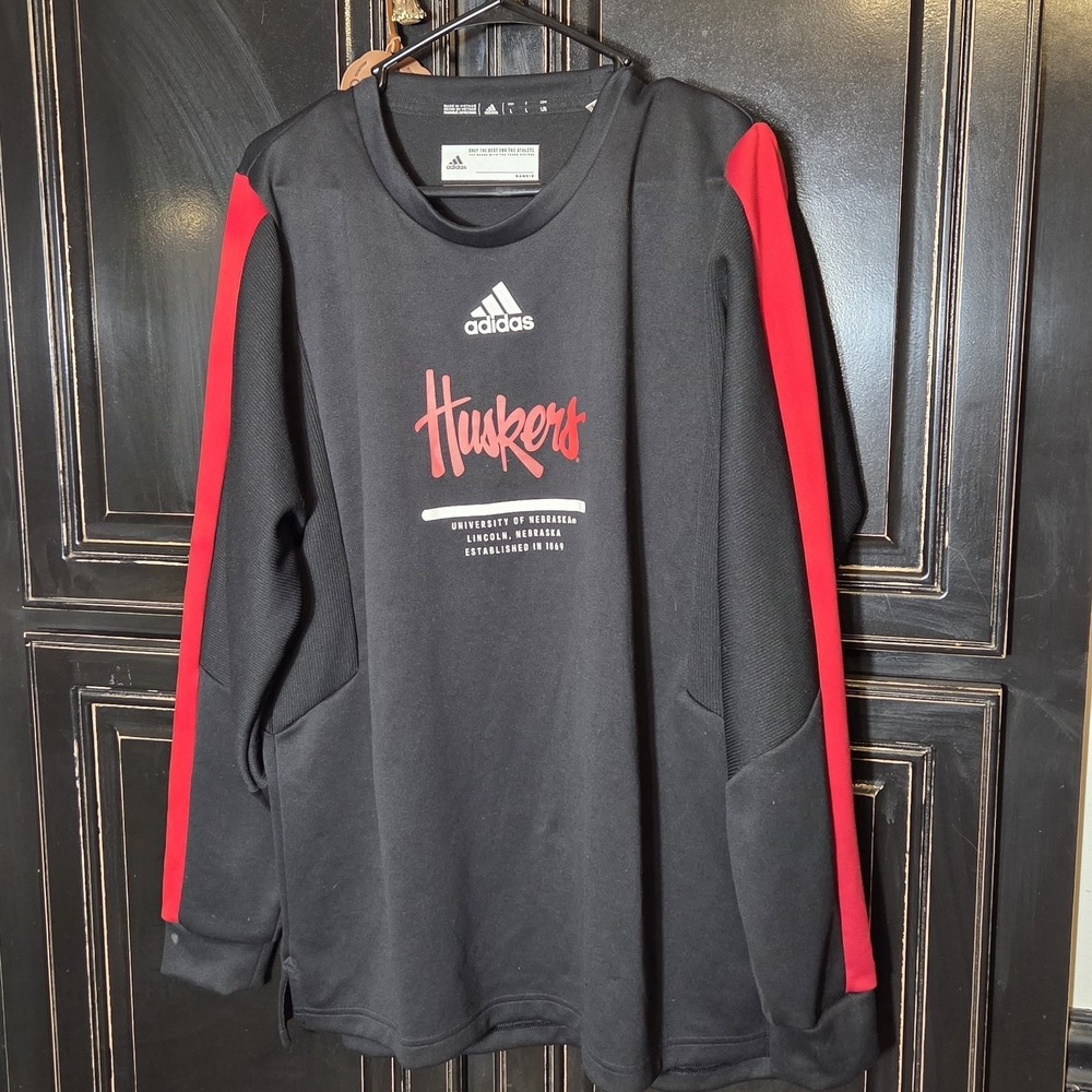 Adidas Nebraska Huskers Large Shirt, Football, Tailgate, Fall, Winter